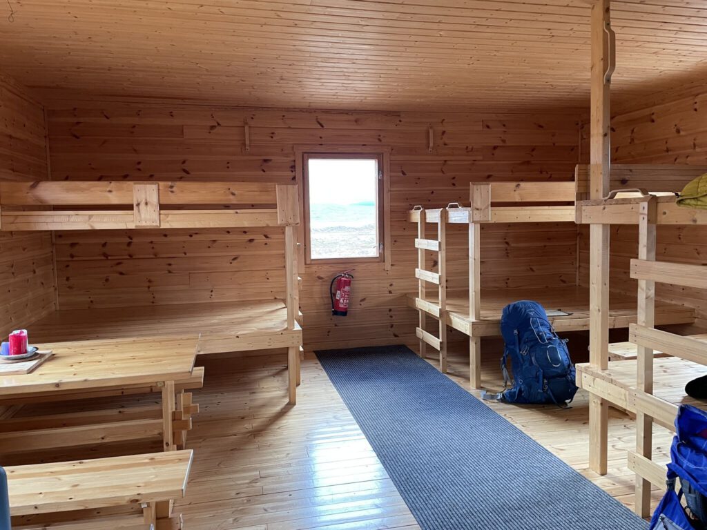 Saarijavri hut